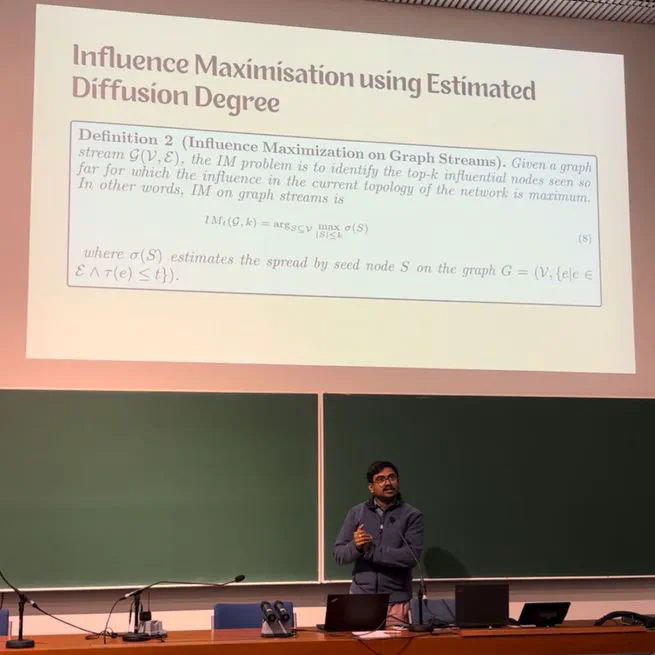 Research Presentation: Estimating Diffusion Degree on Graph Stream Generated from Social and Web Networks